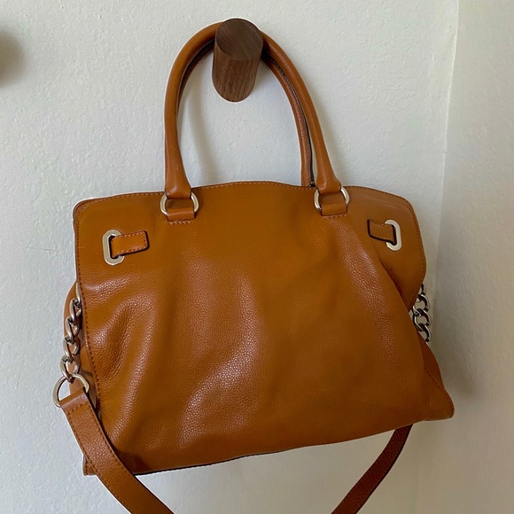 Michael Kors Purse - Picture 3 of 9